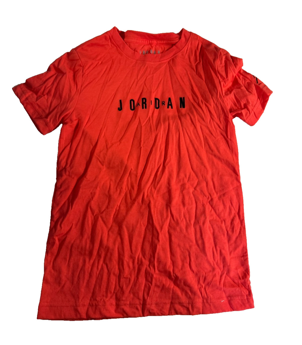 Jordan Boys Bright Crimson Graphic T-Shirt Red Jumpman Athletic Tee Size S NWT